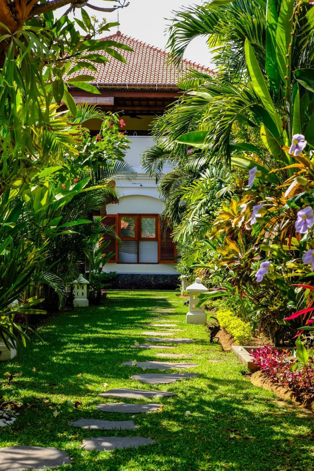 Villa Mata Hari Panji Ngoại thất bức ảnh