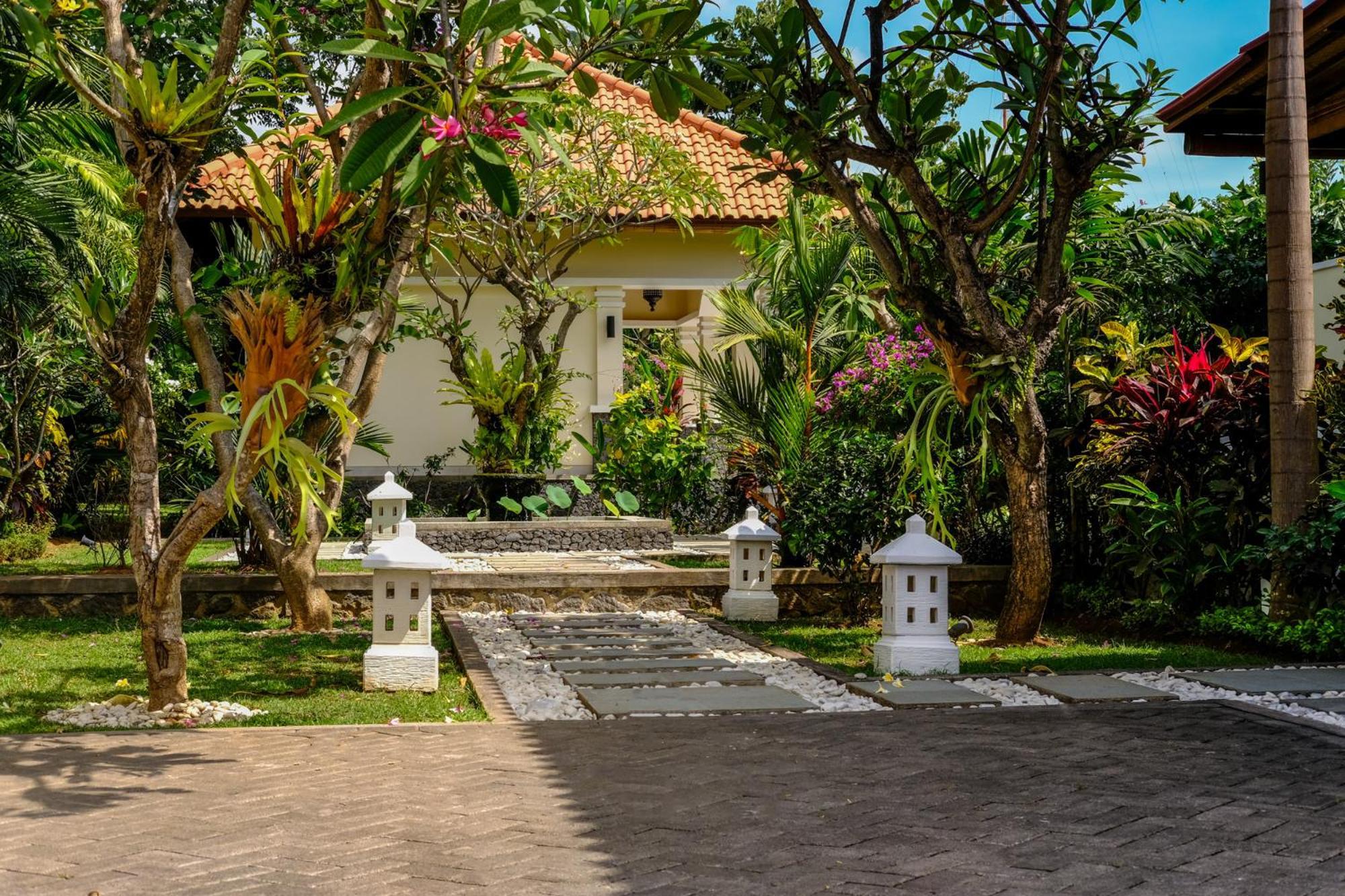 Villa Mata Hari Panji Ngoại thất bức ảnh