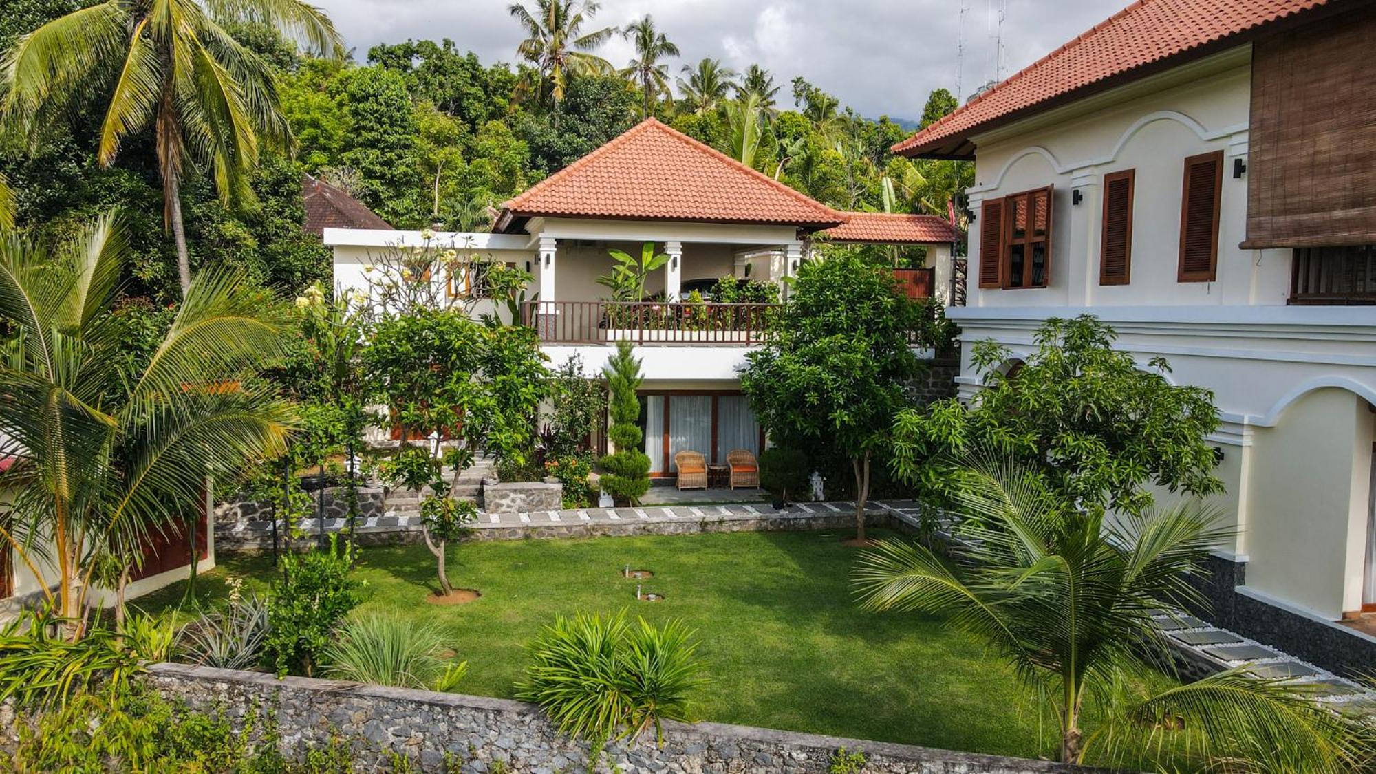 Villa Mata Hari Panji Ngoại thất bức ảnh